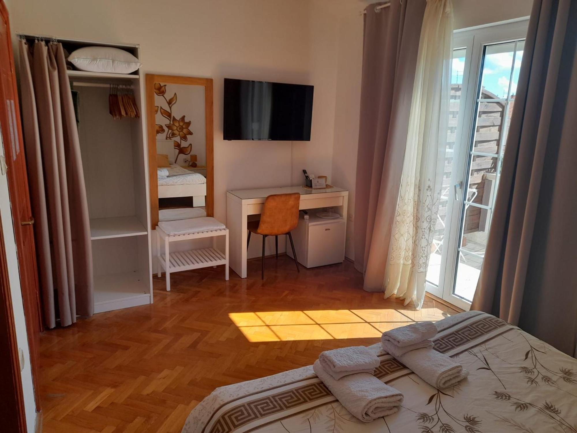 Rooms Margarita Задар Экстерьер фото